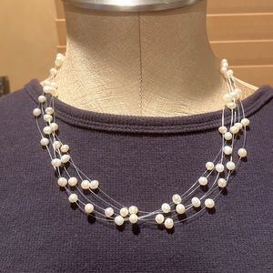 Lia Sophia pearlette necklace 15”-18”.